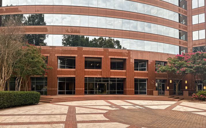 Pictures of Office property located at 6000 Fairview Road, SouthPark Towers, Suite 1200, Charlotte, NC 28210 for lease - image #1