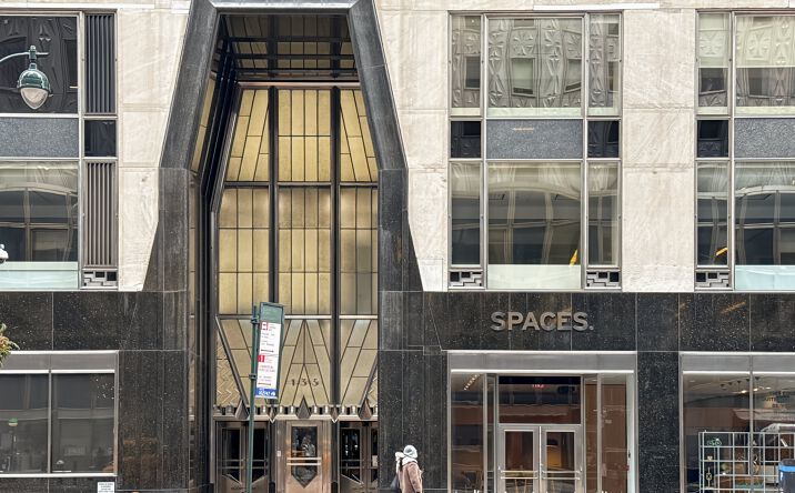 Pictures of Office property located at 405 Lexington Avenue, 26th Floor, New York City, New York, NY 10174 for lease - image #1