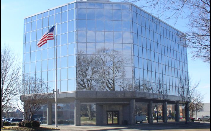 Pictures of Office property located at 307 Clinton Ave E, Huntsville, AL 35801 for lease - image #1