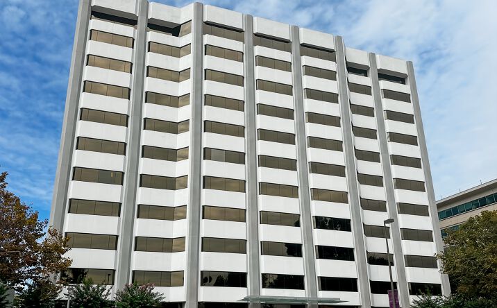 Pictures of Office property located at 155 N. Lake Avenue, 8th Floor, Pasadena, CA 91101 for lease - image #1