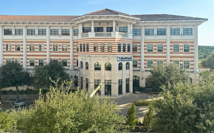 Pictures of Office property located at IH 10, Suite 300, San Antonio, TX 78257 for lease - image #1