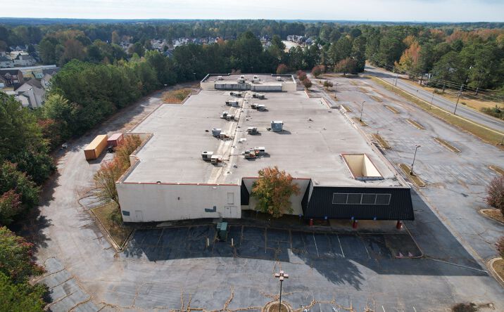 Pictures of Retail property located at 274 HWY 138, RIVERDALE, GA 30274 for lease - image #1
