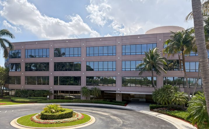 Pictures of Office property located at 6303 Waterford District Drive, Suite 400, Miami, Blue Lagoon Drive, FL 33126 for lease - image #1