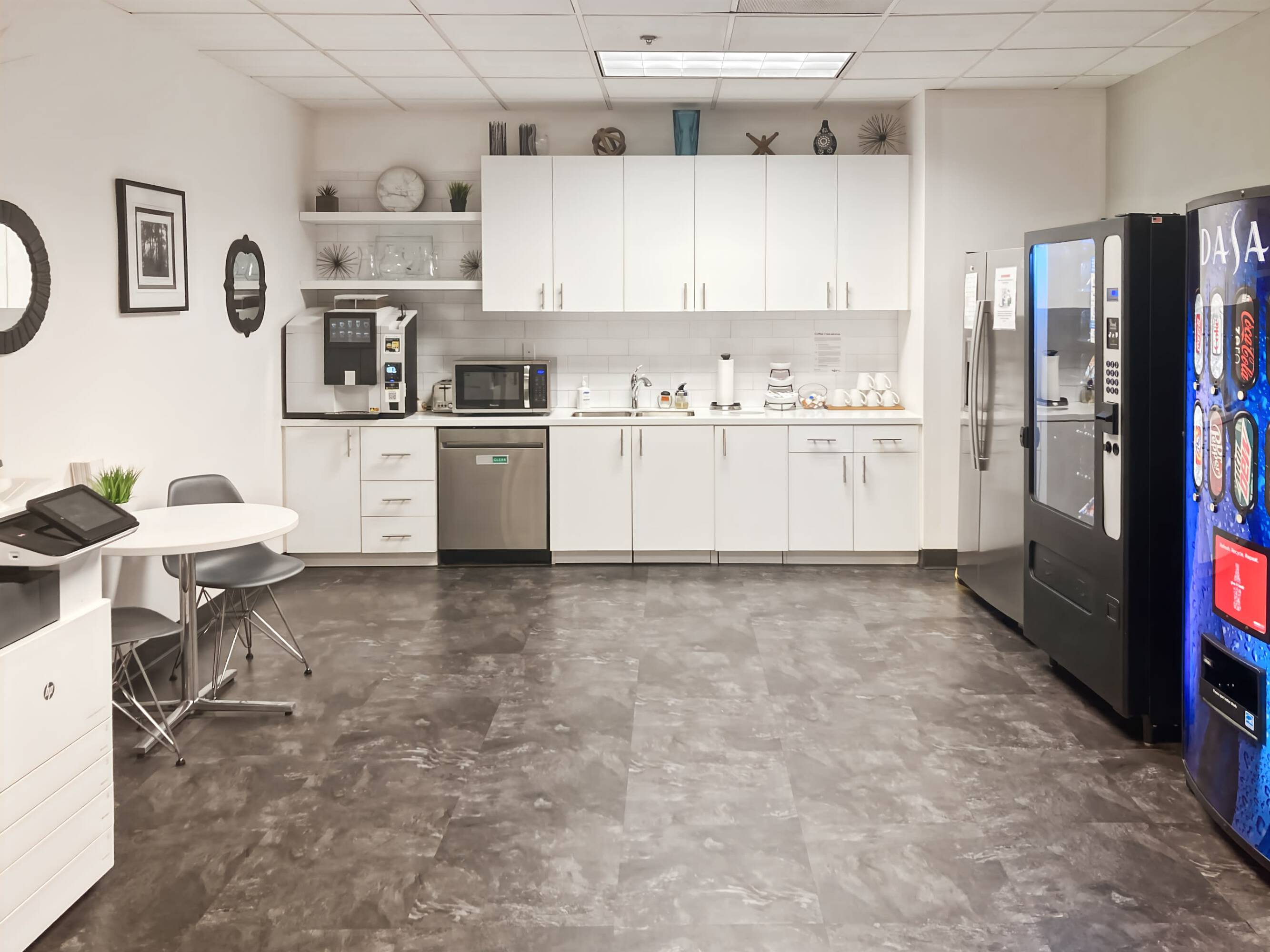 3675554