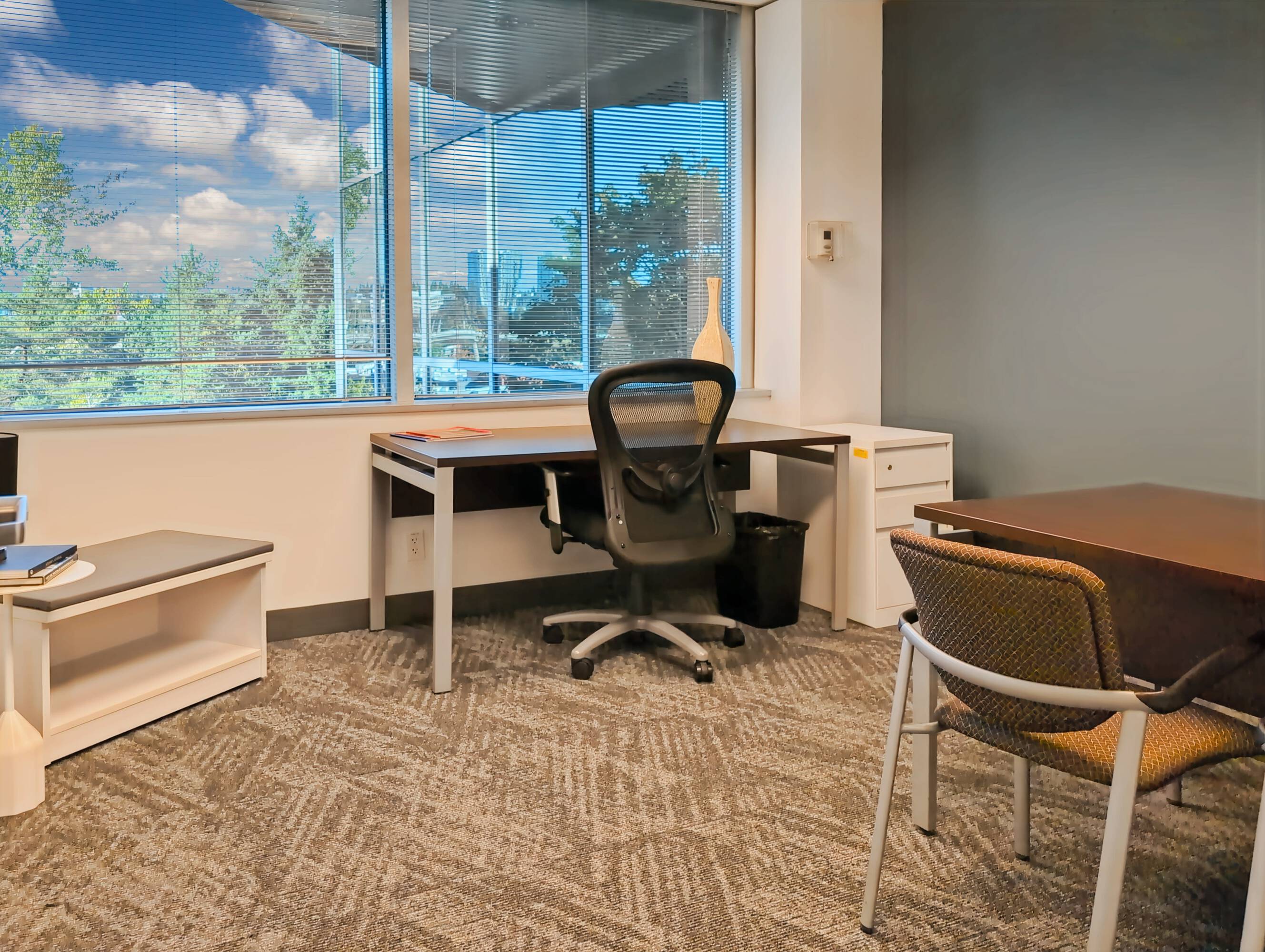 3679546