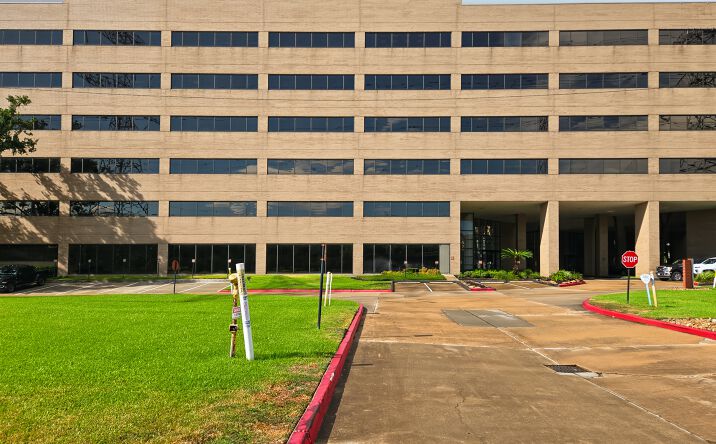 Pictures of Office property located at 3663 N. Sam Houston Parkway East, Suite 600, Houston, TX 77032 for lease - image #1