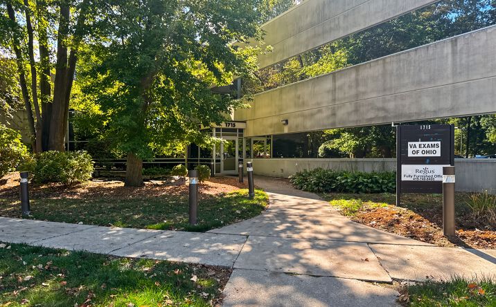 Pictures of Office property located at 1715 Indian Wood Circle, Maumee, OH 43537 for lease - image #1