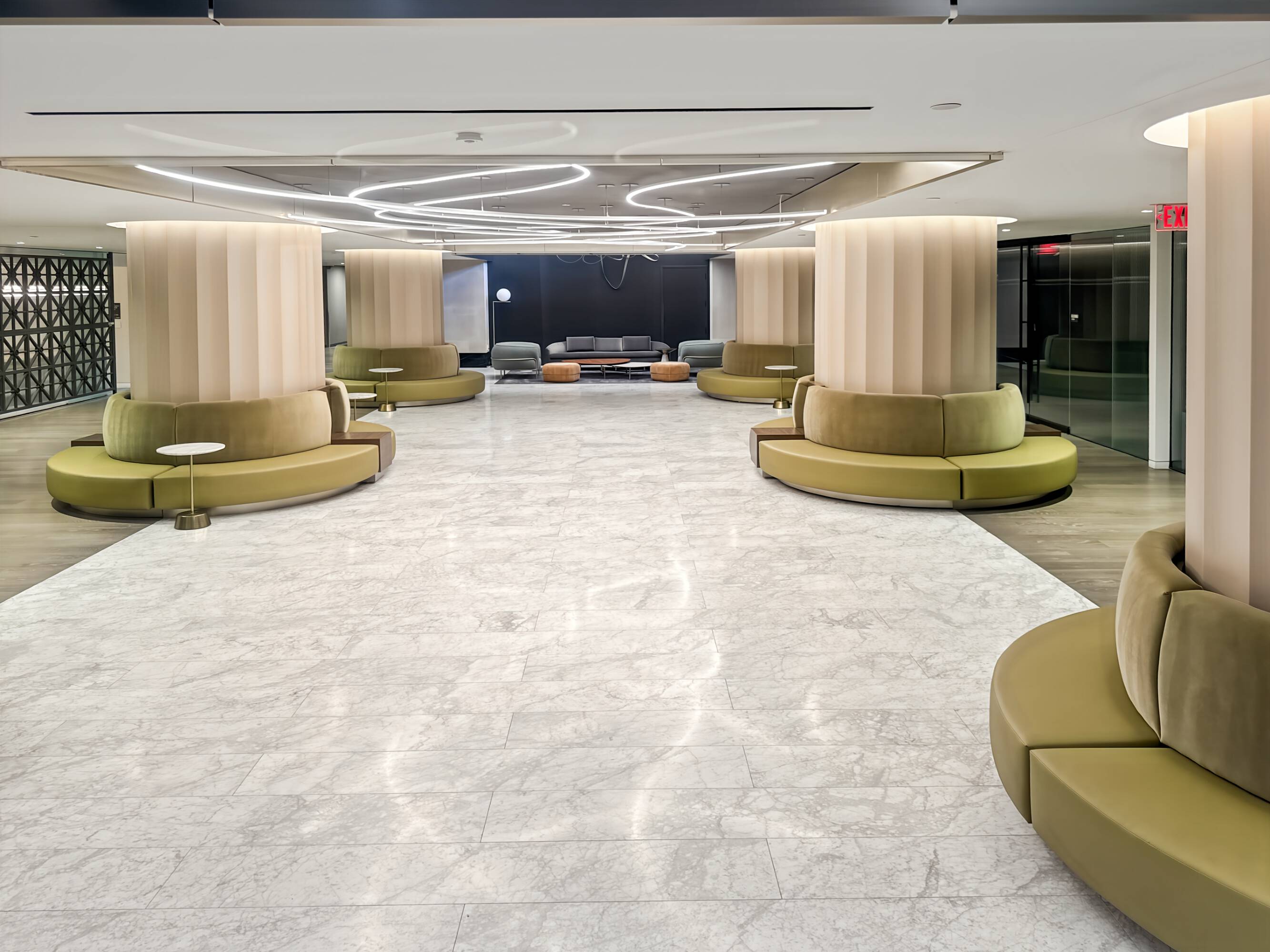3685094