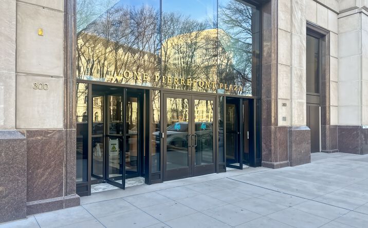 Pictures of Office property located at 300 Cadman Plaza West, 12th Floor, Brooklyn Heights, New York, NY 11201 for lease - image #1