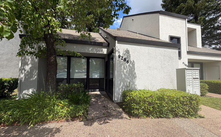 Pictures of Office property located at 9286 Madison Ave, Orangevale, CA 95662 for lease - image #1