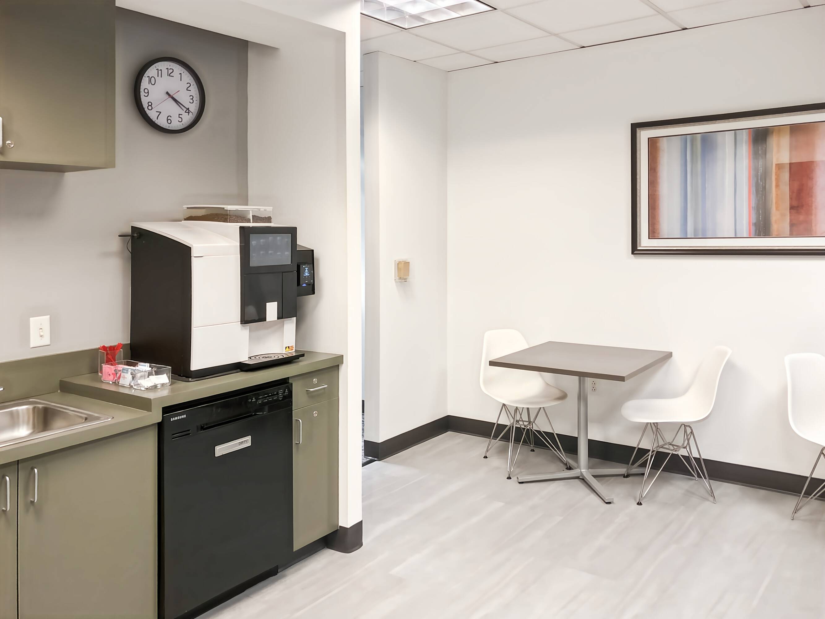 3691402