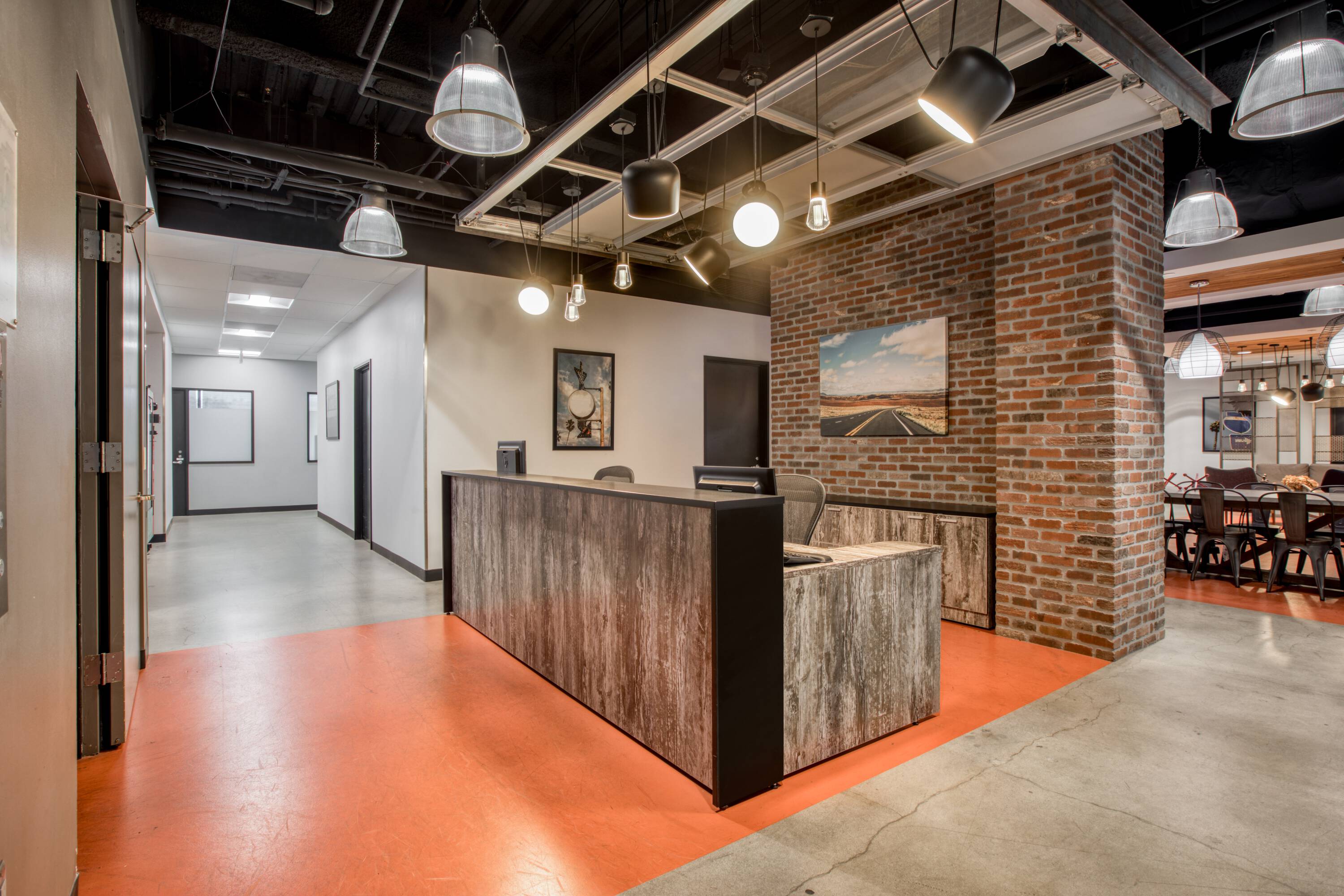 3698423
