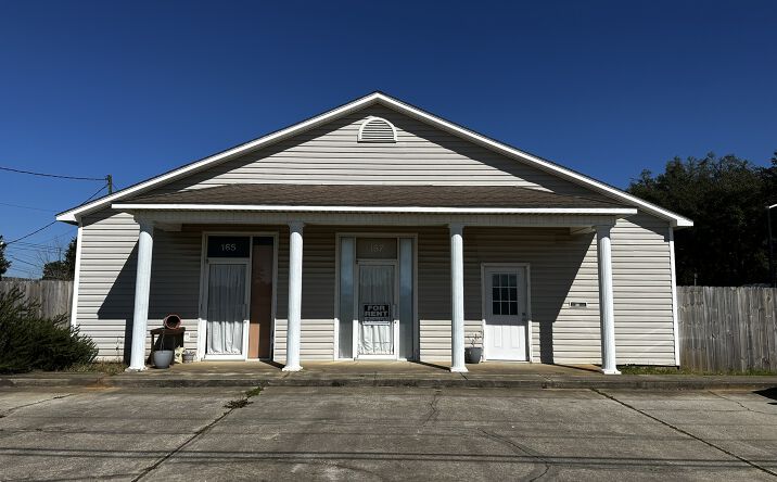 Pictures of Retail, Office property located at 165 Dickman Road, Bay Minette, AL 36507 for lease - image #1