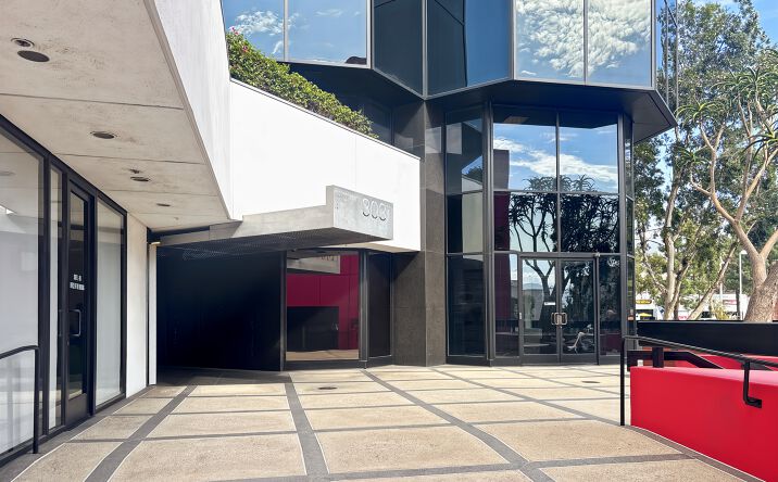Pictures of Office property located at 303 North Glenoaks Blvd., Suite 200, Burbank, CA 91502 for lease - image #1