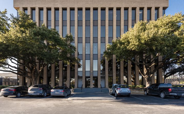 Pictures of Office property located at 7600 Chevy Chase Drive, Suite 300, Austin, TX 78752 for lease - image #1