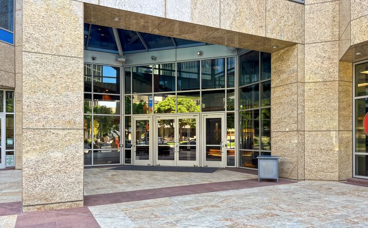 Pictures of Office property located at 500 Capitol Mall, Suite 2350, Sacramento, CA 95814 for lease - image #1
