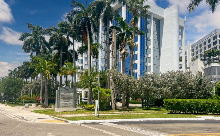 Pictures of Office property located at 2875 NE 191 Street, Suite 500, Aventura, FL 33180 for lease - image #1