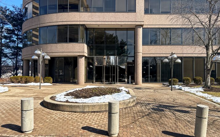 Pictures of Office property located at Mill Run Circle, Suite 400, Owings Mills, MD 21117 for lease - image #1