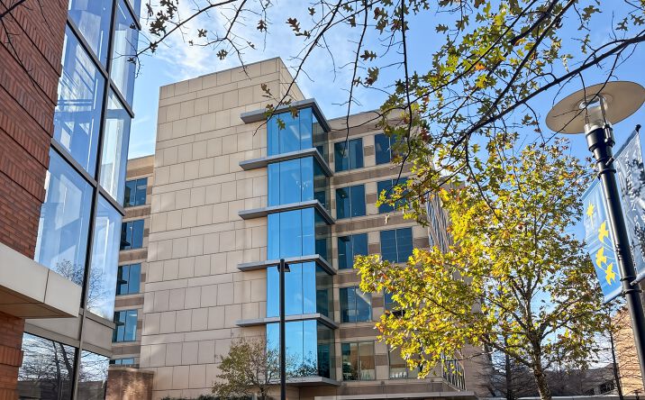Pictures of Office property located at 21 Waterway Avenue, The Woodlands, TX 77380 for lease - image #1