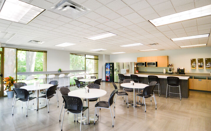Pictures of Office property located at 5200 Upper Metro Pl, Dublin, OH 43017 for lease - image #1