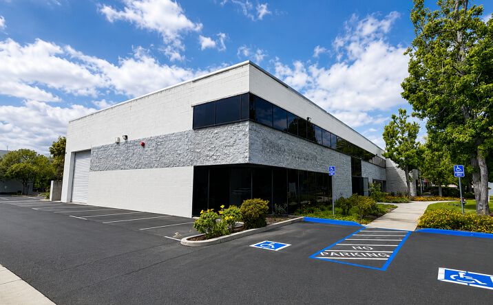 Pictures of Industrial property located at 5450 Tech Circle, Moorpark, CA 93021 for lease - image #1