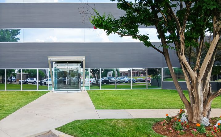 Pictures of Office property located at 5600 N May Ave, 3th Floor, Oklahoma City, OK 73112 for lease - image #1
