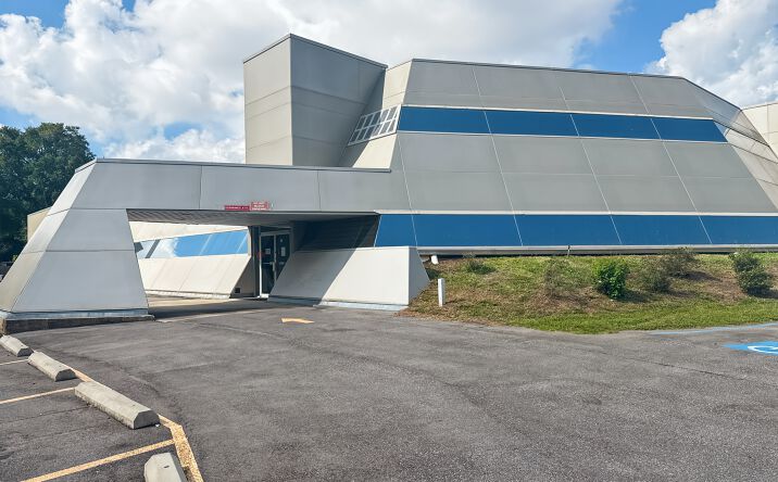 Pictures of Office property located at 545 Brent Ln, Pensadola, Pensacola, FL 32503 for lease - image #1