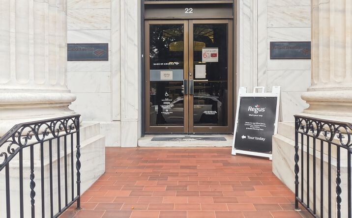 Pictures of Office property located at 22 Bull St, 3rd Floor, Savannah, GA 31401 for lease - image #1
