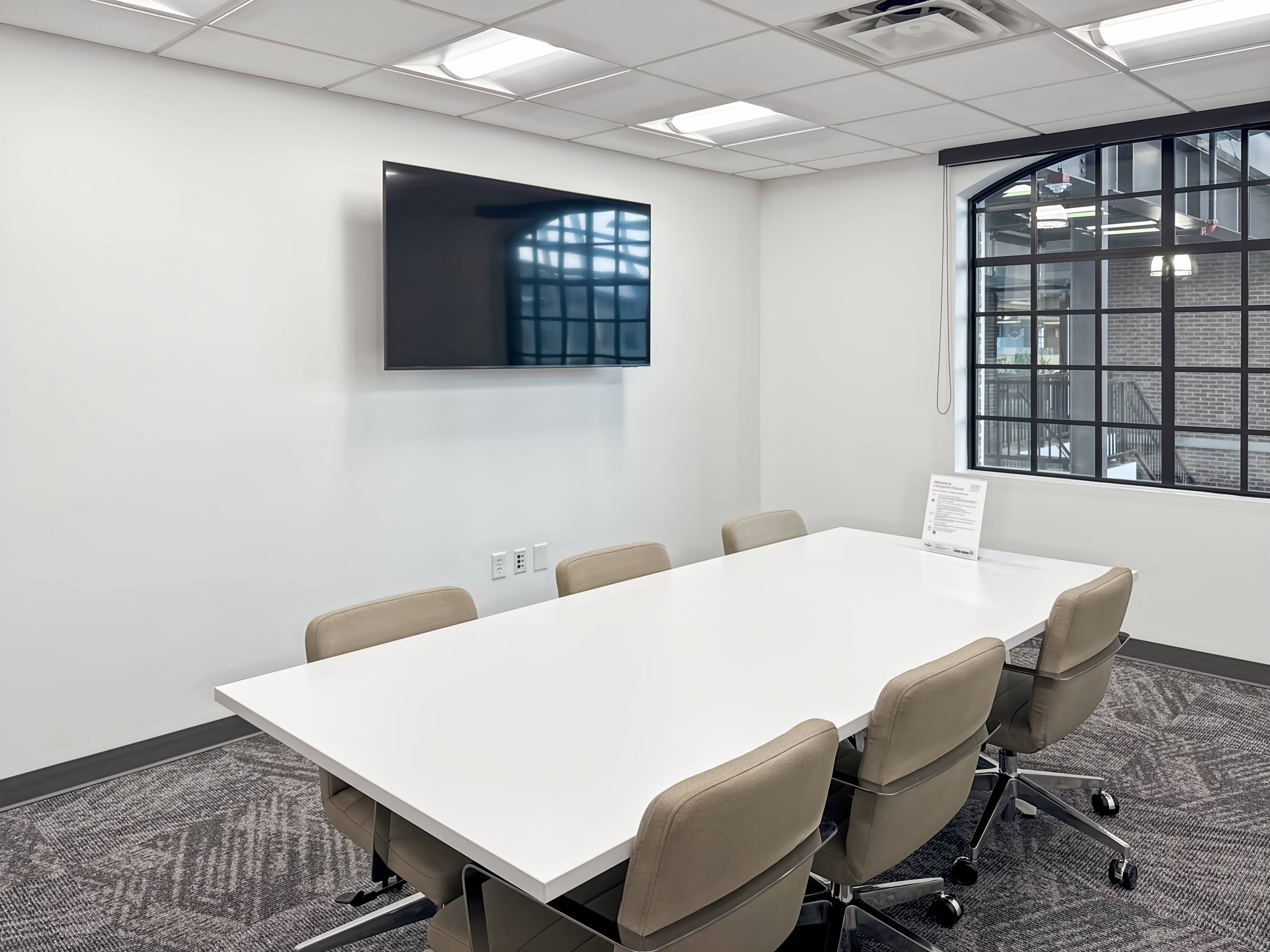 3751304