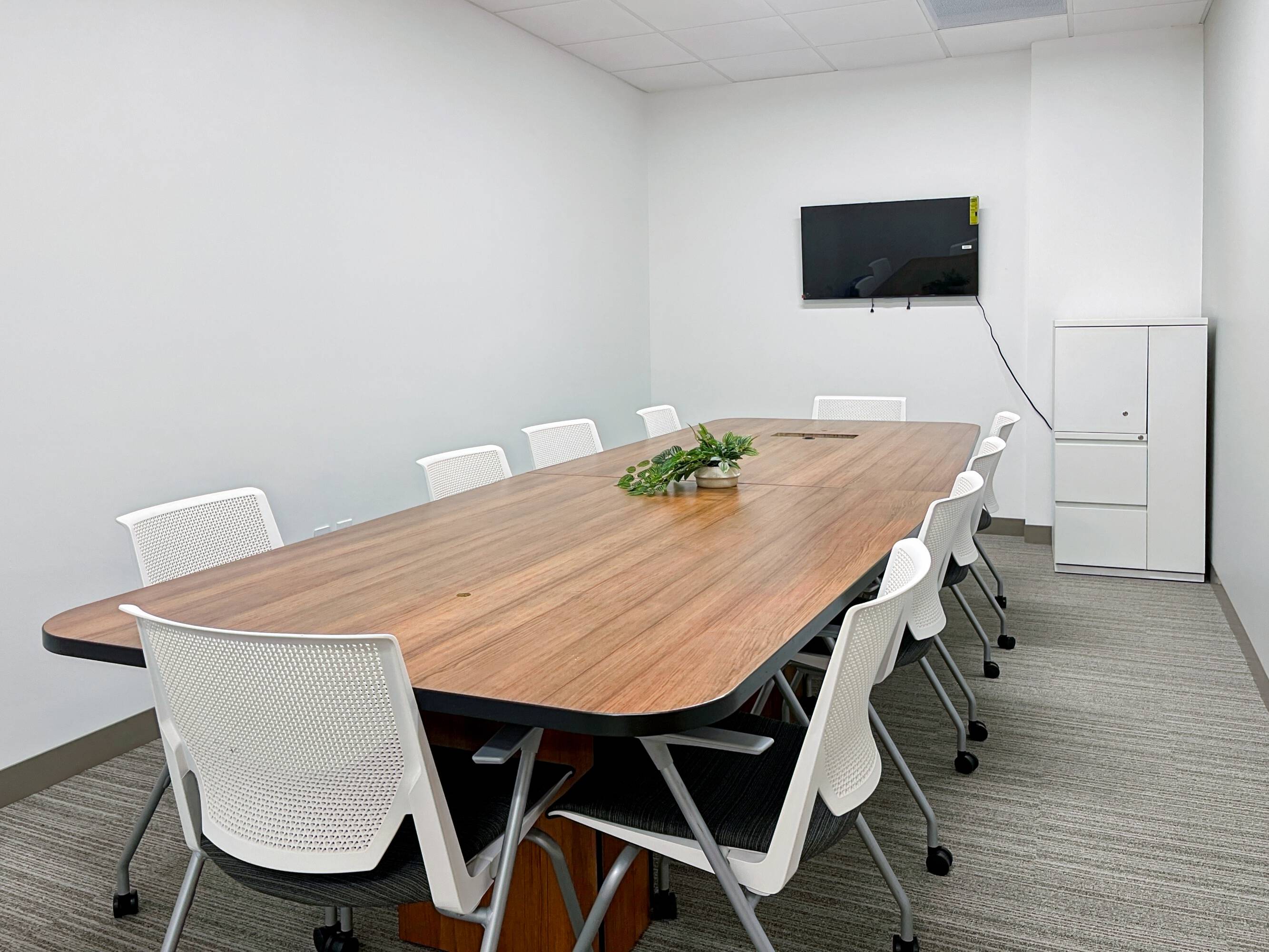 3761878