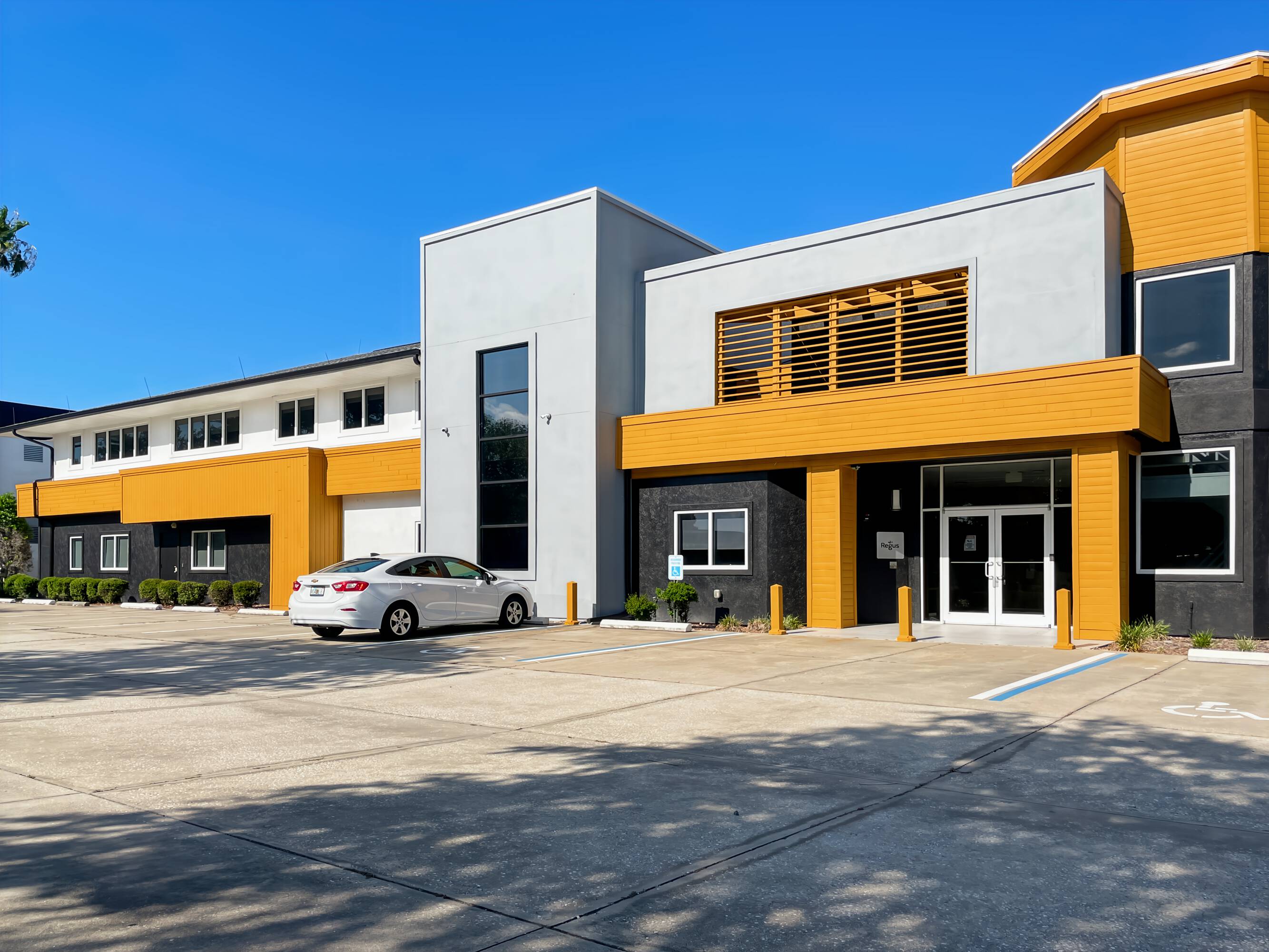 3770831