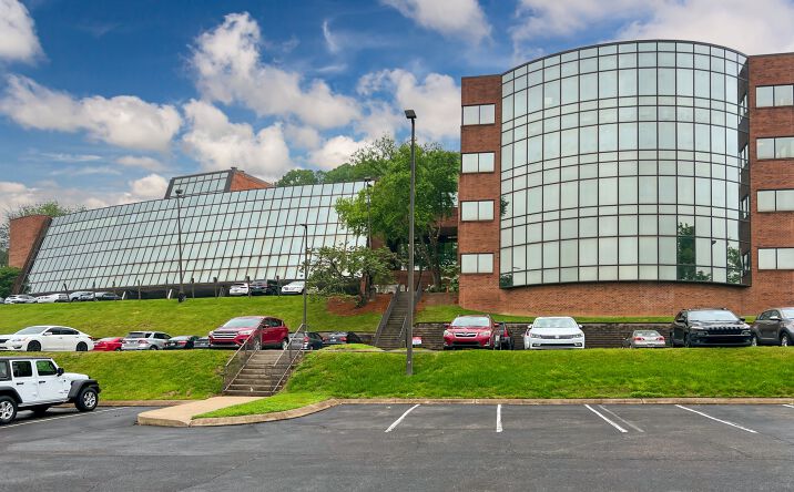Pictures of Office property located at 201 Summit View Drive, Suite 300, Brentwood, TN 37027 for lease - image #1