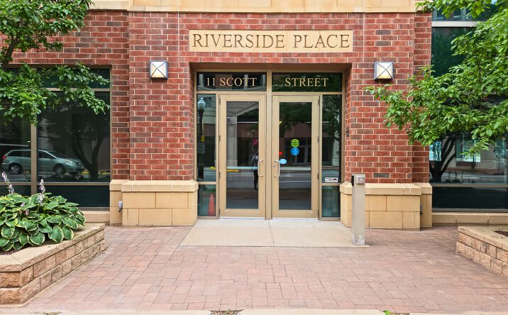 Pictures of Office property located at 11 Scott Street, Wausau, WI 54403 for lease - image #1