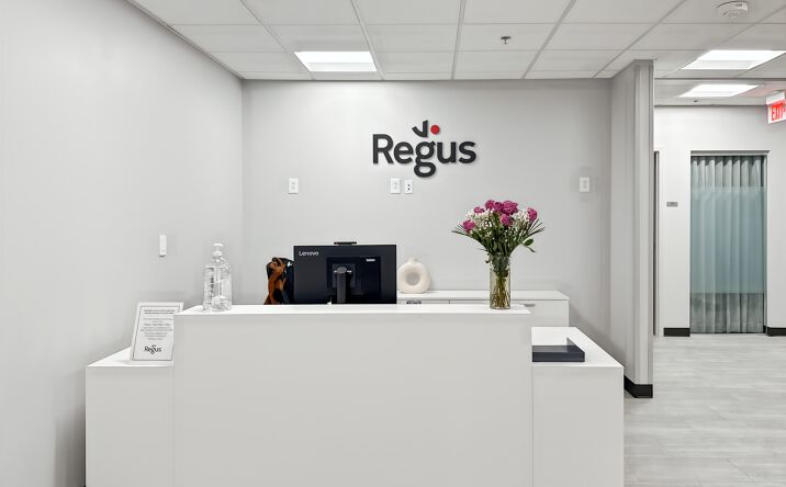 Pictures of Office property located at 2 Constitution Drive, Virginia Beach, VA 23462 for lease - image #1