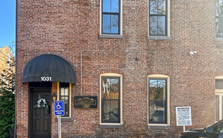 Pictures of Office property located at 1031 Lami St St. Louis, St. Louis, MO 63104 for lease - image #1