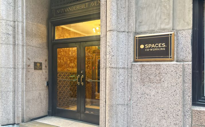 Pictures of Office property located at 230 Park Ave, New York, NY 10169 for lease - image #1