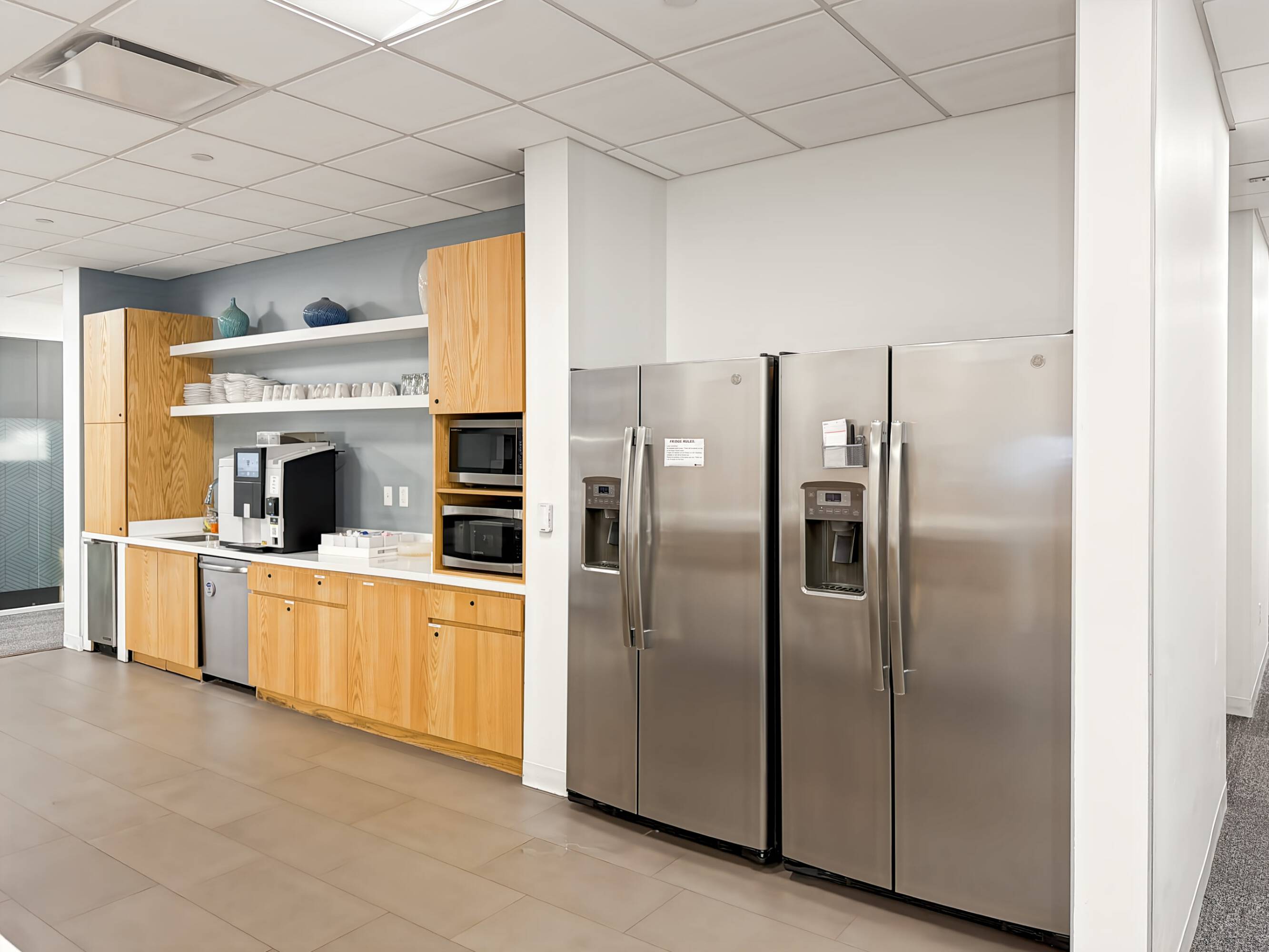 3804950