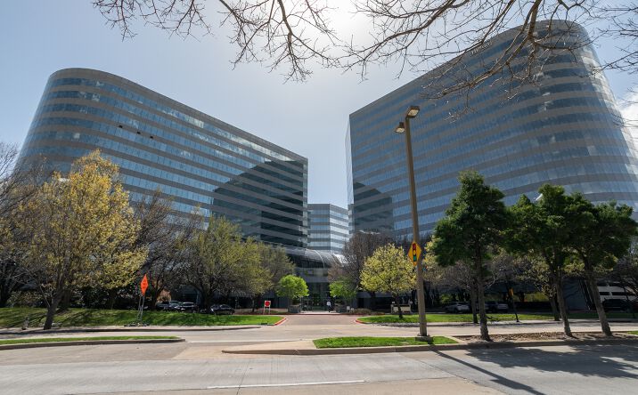 Pictures of Office property located at Dallas Parkway, 12th Floor, Addison, Dallas, TX 75001 for lease - image #1