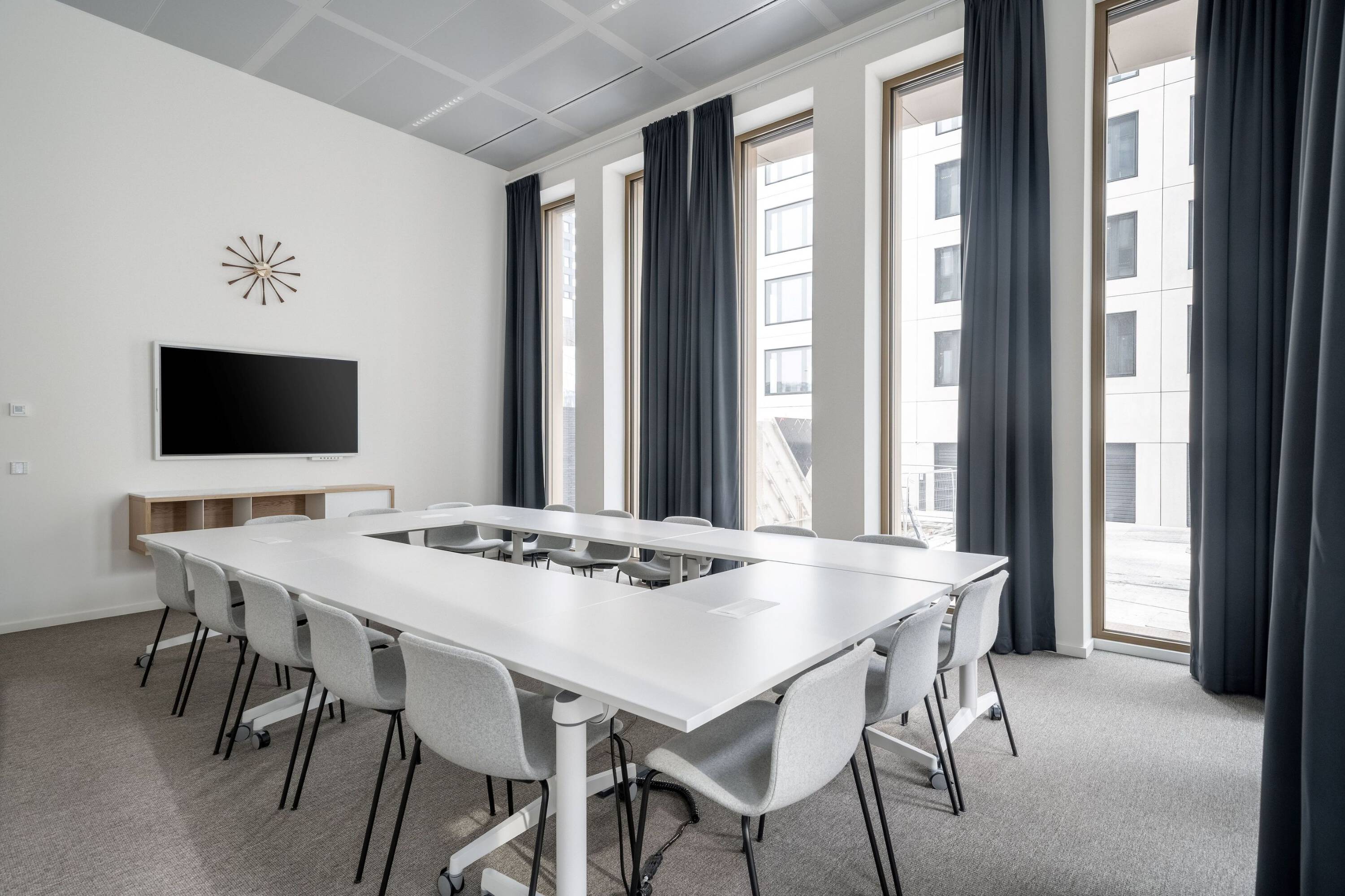 3809445