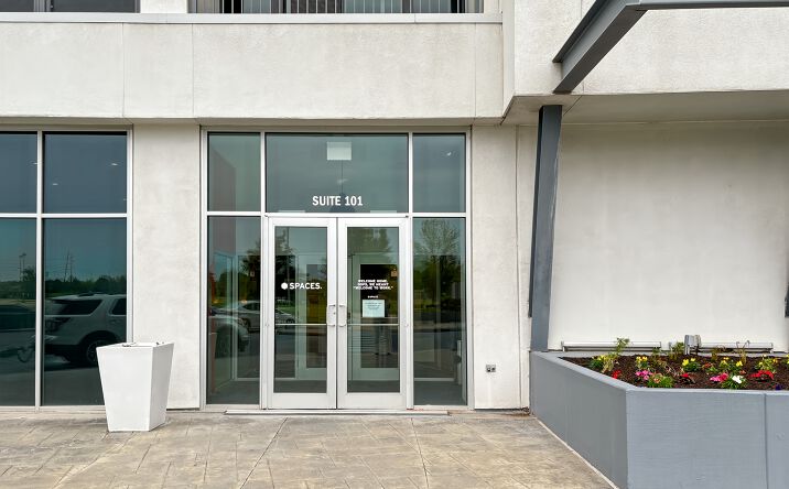 Pictures of Office property located at 3400 W Stonegate Blvd, Arlington Heights, IL 60005 for lease - image #1