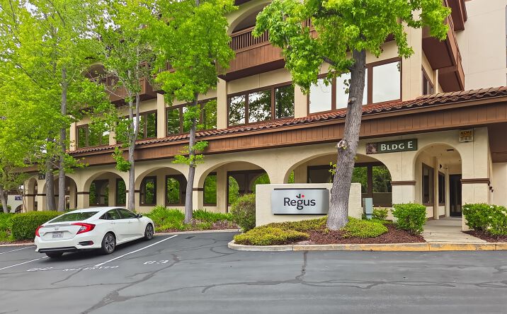 Pictures of Office property located at 4 Orinda Way, Building E 1st Floor, Orinda, CA 94563 for lease - image #1