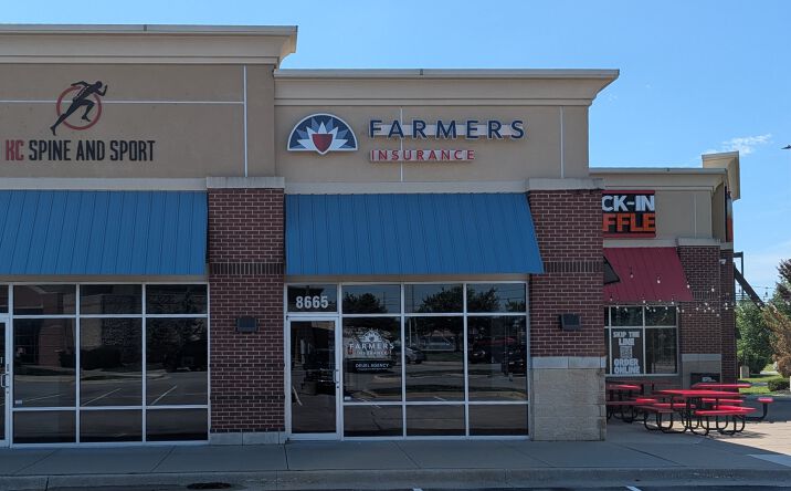 Pictures of Retail, Office property located at 8665 West 135th Street, Overland Park, KS 66223 for lease - image #1