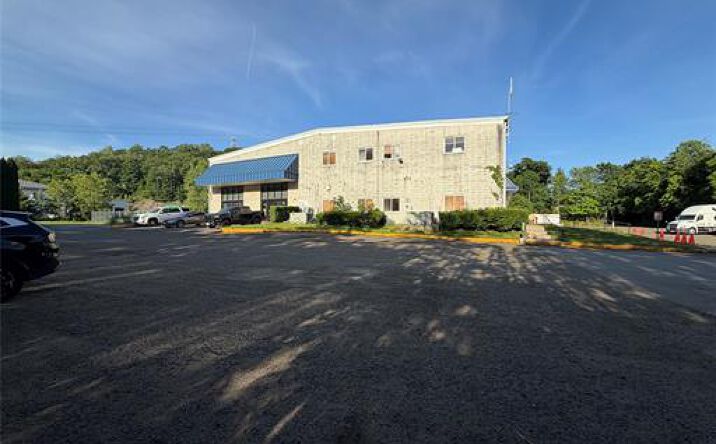 Pictures of Office property located at 230 Route 17 Unit #Downstairs, Hillburn, NY 10931 for lease - image #1