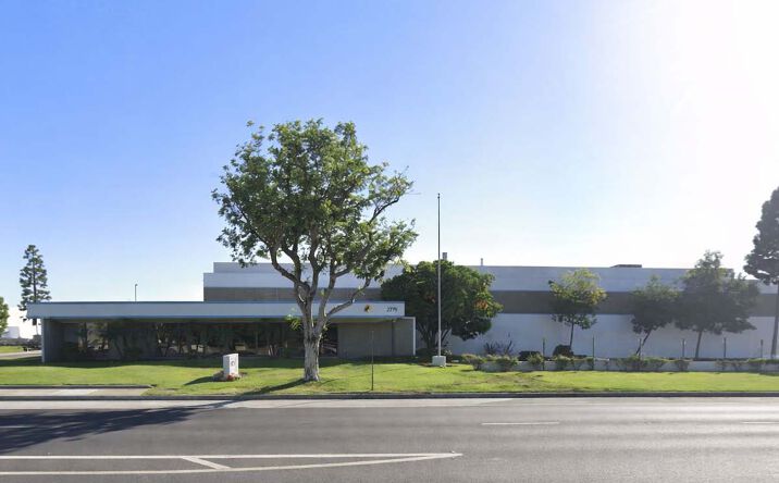 Pictures of Industrial property located at 7272 Chapman Ave, Garden Grove, CA 92841 for lease - image #1