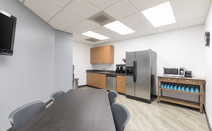 Pictures of Office property located at 5150 Pacific Coast Hwy, Long Beach, CA 90804 for lease - image #1