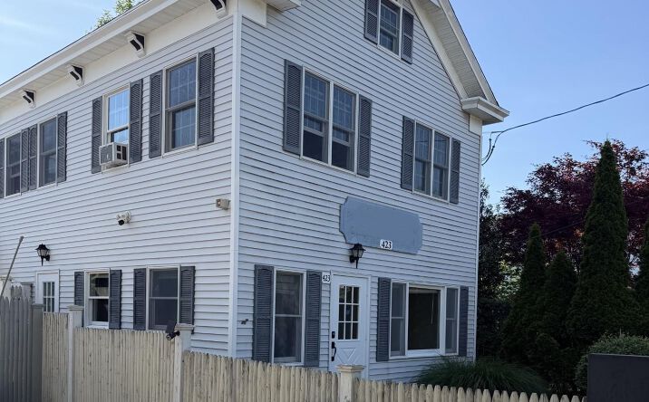 Pictures of Retail property located at 423 1st Street, Greenport, NY 11944 for lease - image #1