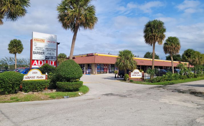Pictures of Retail, Office property located at 2424 N Congress Avenue N, West Palm Beach, FL 33409 for lease - image #1