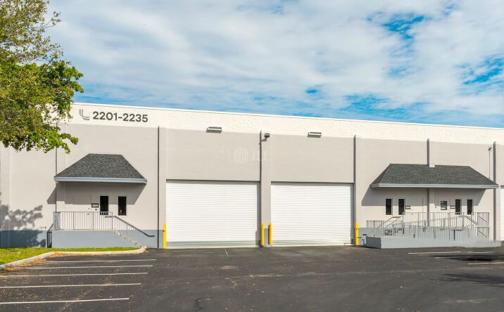 Pictures of Industrial property located at 2001-2235 NW 79th Ave, Doral, FL 33122 for lease - image #1