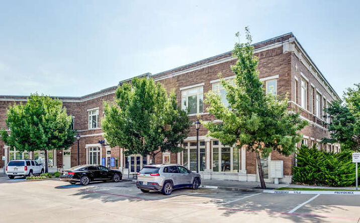 Pictures of Office property located at 1100 Parker Square Rd, Flower Mound, TX 75028 for lease - image #1
