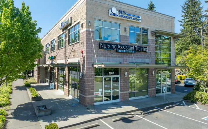 Pictures of Retail, Office property located at 15235 Aurora Avenue North, Shoreline, WA 98133 for lease - image #1